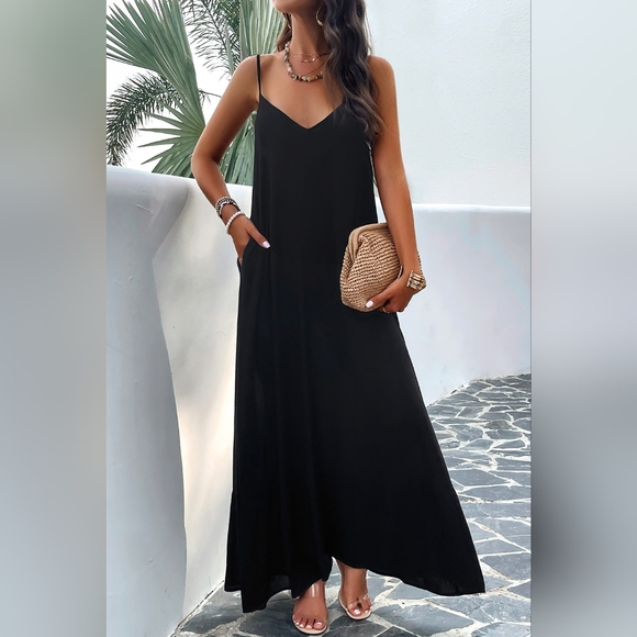 Oversized Pocket Casual Sleeveless V-Neck Low Back Long Summer Maxi Dress - Picture 2 of 16